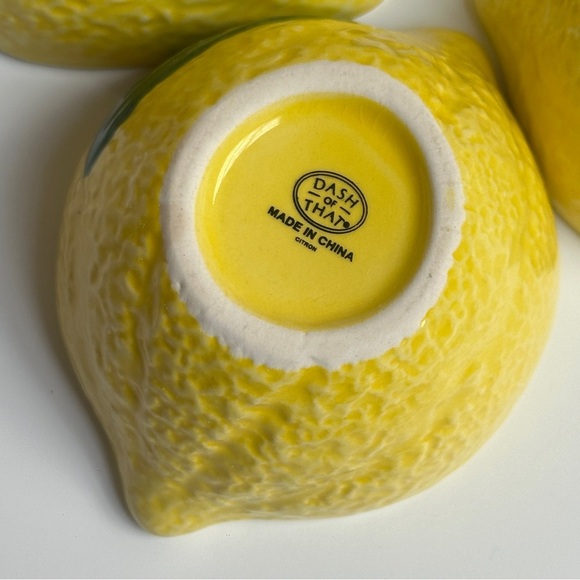 Dash of That Ceramic Lemon Measuring Cups - Picture 11 of 14